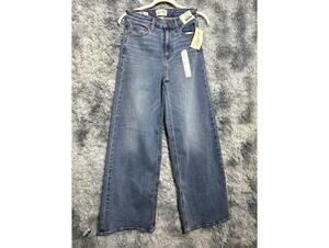 Universal Thread High-Rise Wide Leg Jeans
